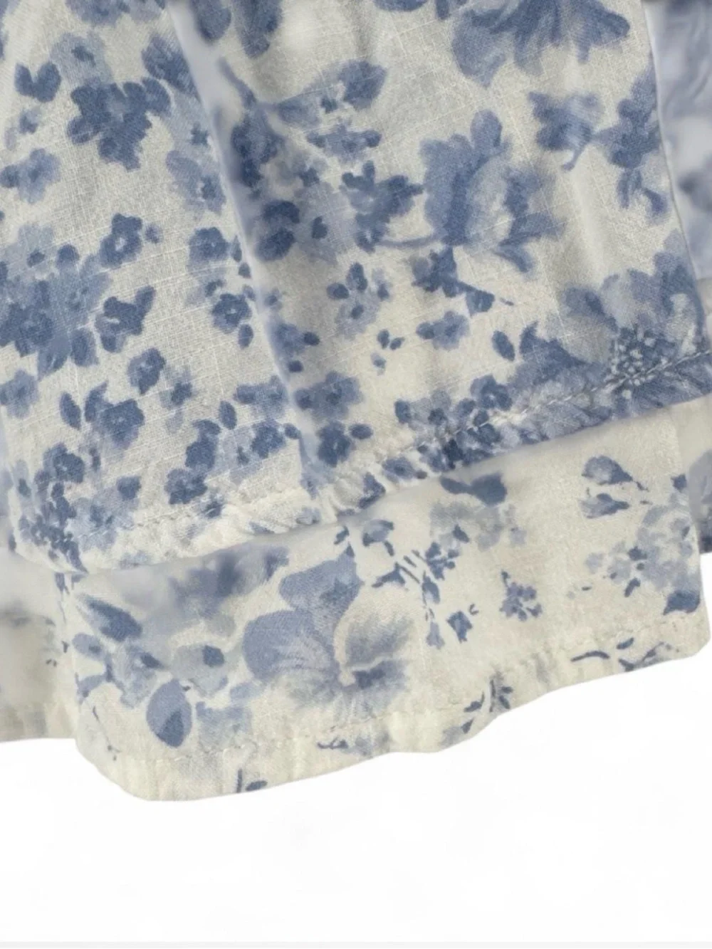 Smocked Floral Tiered Mini Skirt in Blue and‎ White